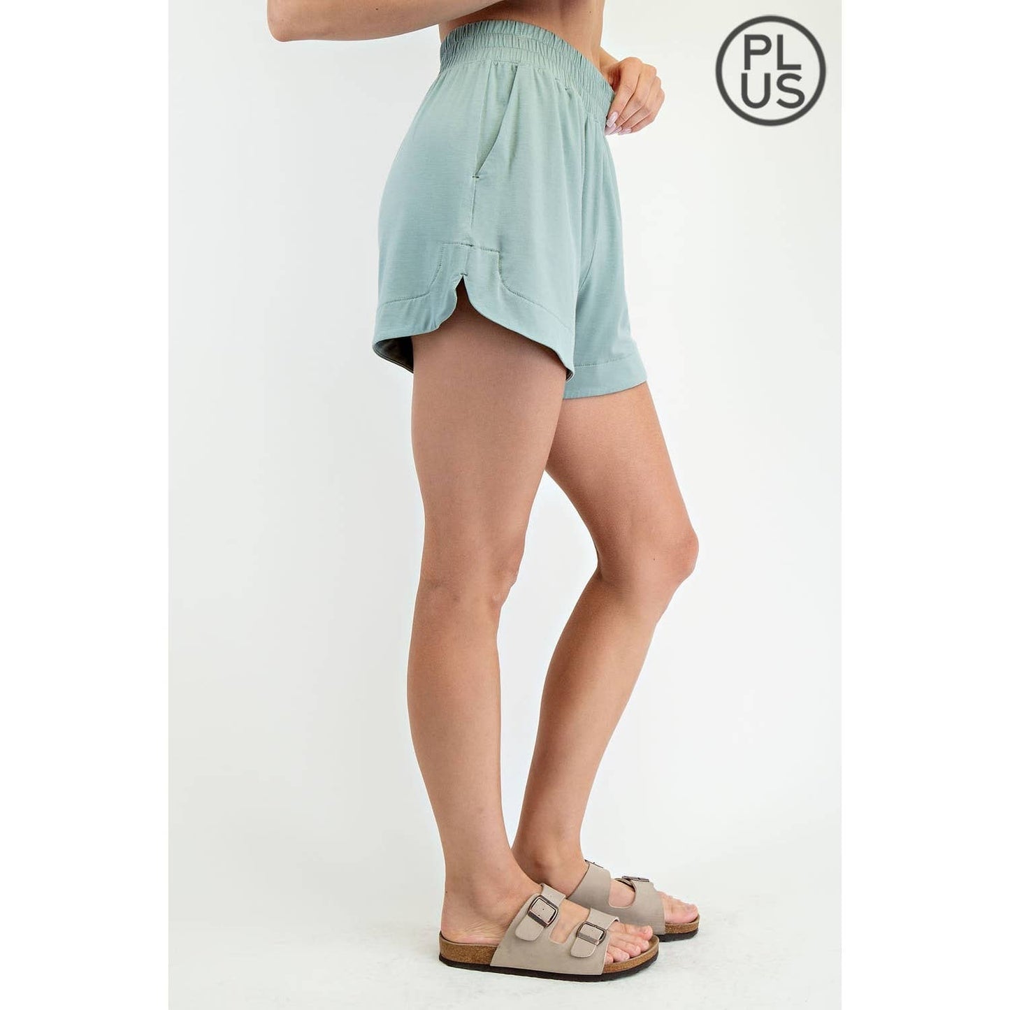 CURVY Tulip Short