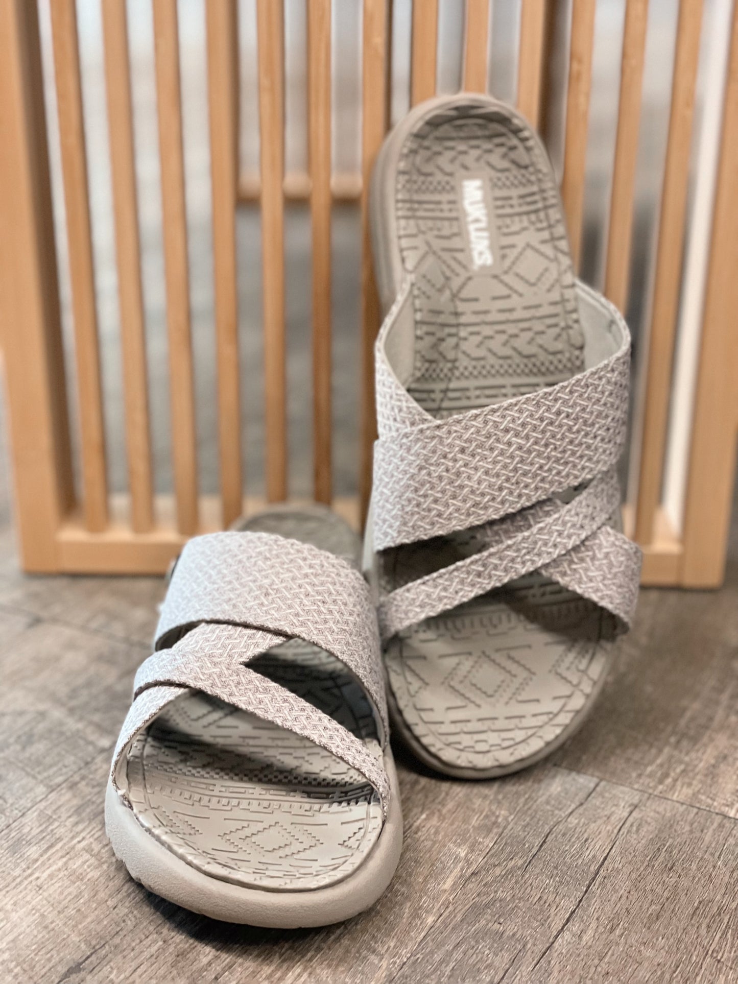 Muk Luks Women's Sassy Cross-Over Sandal