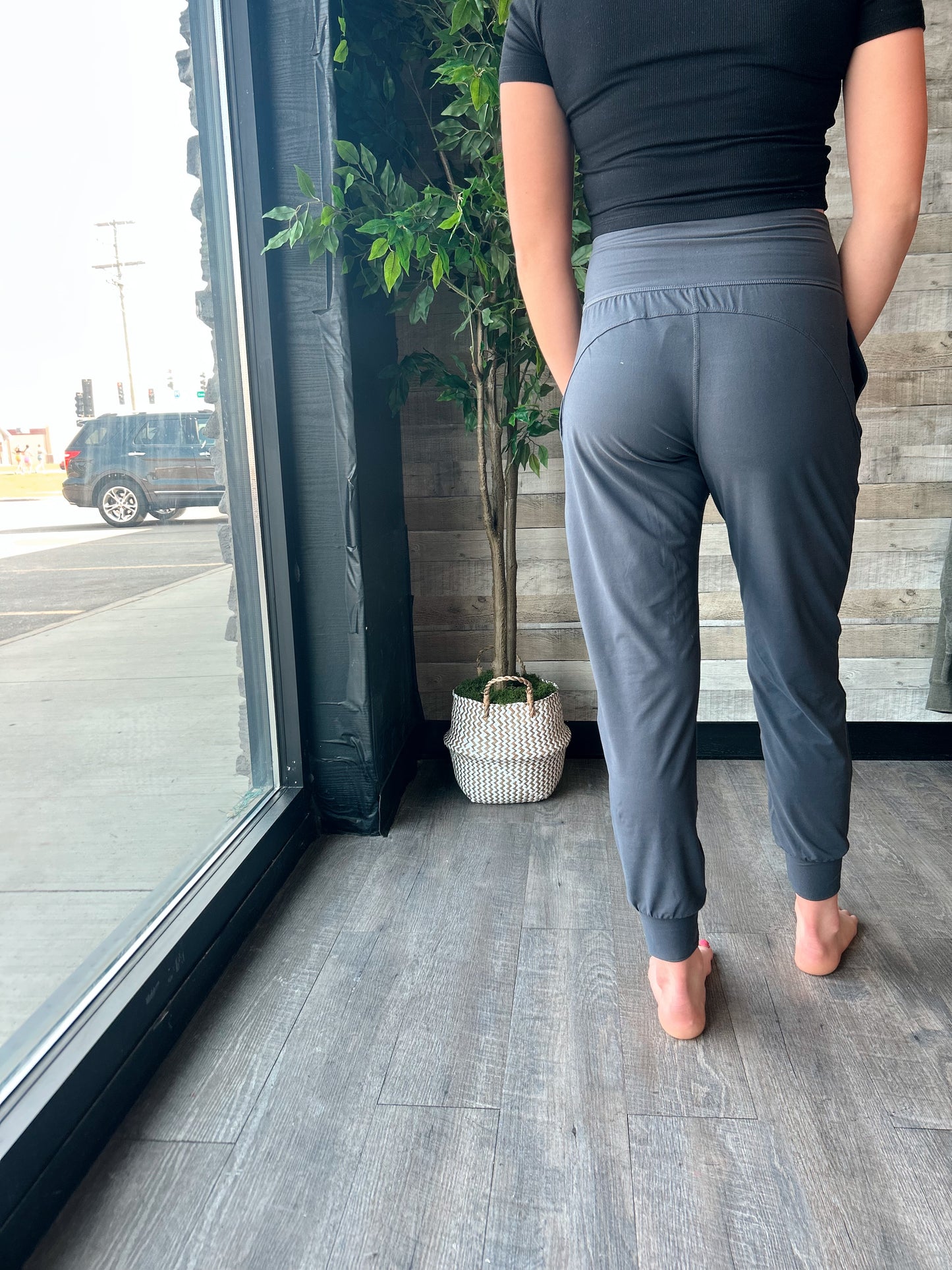 BUTTER SOFT JOGGERS WITH POCKETS