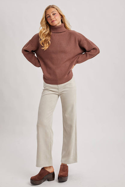 TURTLENECK RIBBED KNIT SWEATER
