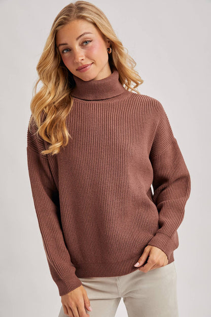 TURTLENECK RIBBED KNIT SWEATER