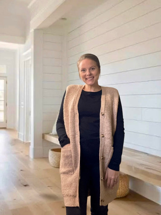 BUTTON DOWN V-NECK TEDDY KNIT LONG LINED VEST