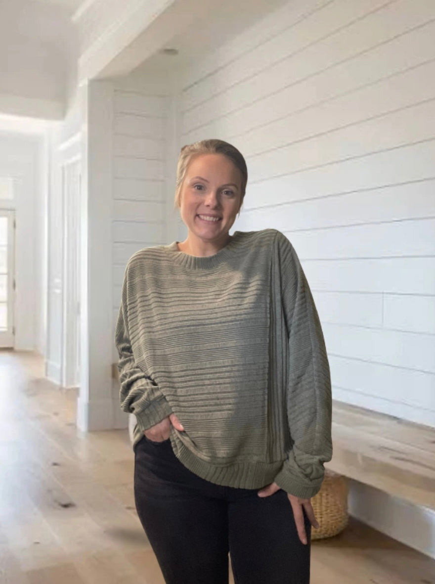 OVERSIZED ASYMMETRICAL TOP