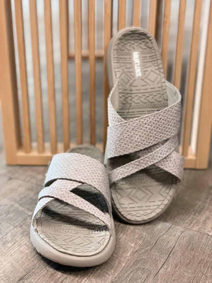 Muk Luks Women's Sassy Cross-Over Sandal