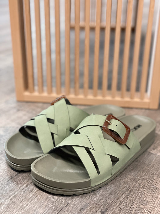 Muk Luks Grand Cayman Sandal