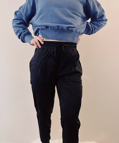 Solid Pleated Front Joggers