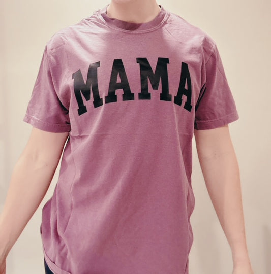 Retro Mama Tee